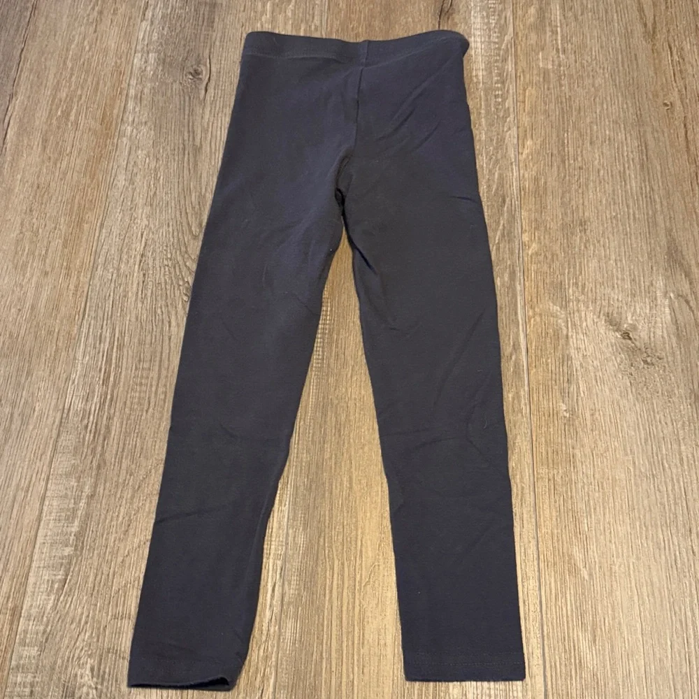 Two pair Old Navy Girls Grey and Navy Leggings with Blue Heart Detail